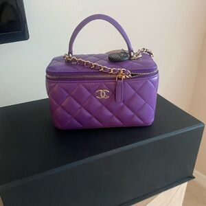 Chanel Lambskin Quilted Small Top Handle Vanity Case With Chain Purple